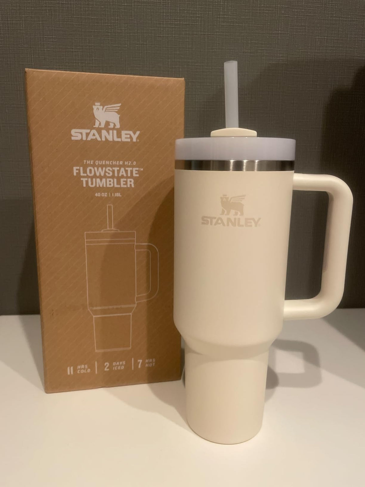 Stanley Tumbler with Handle and Straw, Stainless Steel Insulated Travel Cup(Beige)