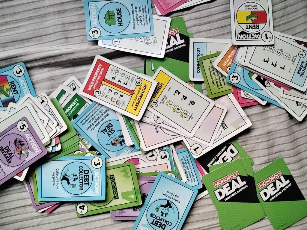 Monopoly Deal Card Game – Swap, Steal & Scheme Fast-Paced Property Trading Game for Family & Friends