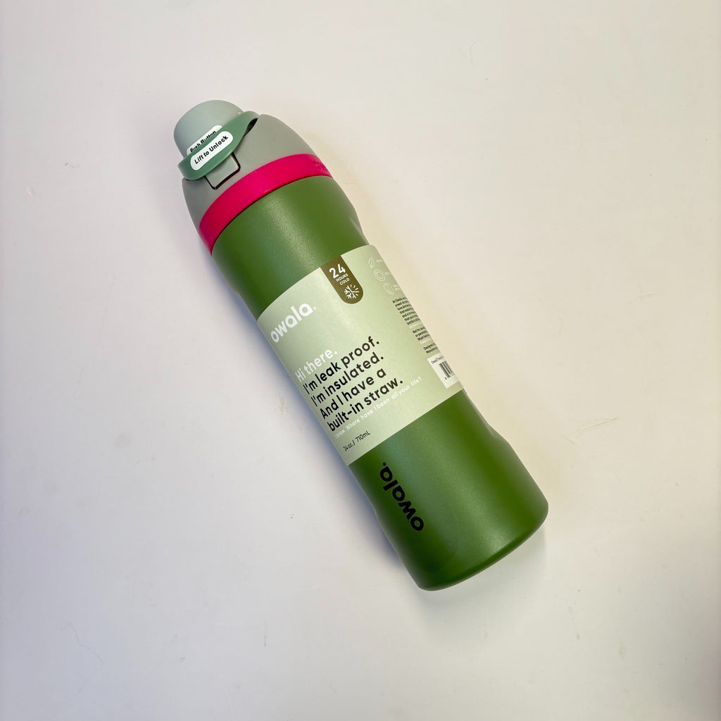 Owala FreeSip Vacuum Insulated Stainless Steel Water Bottle with Built-in Straw & Flip Lock Lid 24 oz (710 ml)